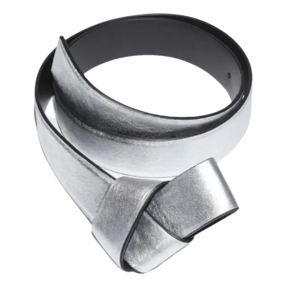 Acne Studios Musubi Knot Belt in Silver | Laminated leather | Size M main image 7